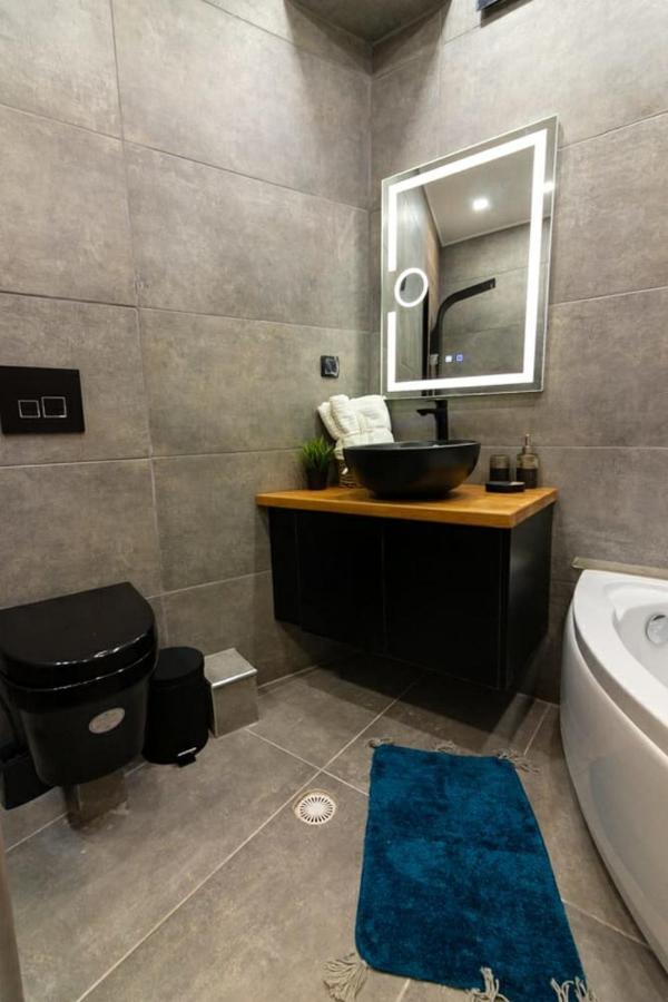 Double Romantic Suite Αθήνα Εξωτερικό φωτογραφία